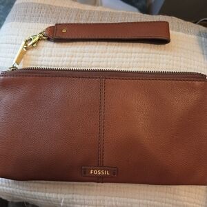 Fossil Tan Leather Clutch with Gold Accents NWOT!!